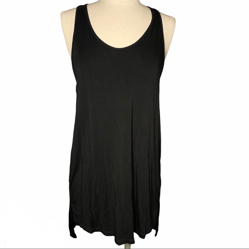 🆕 NWT SEINNE black top